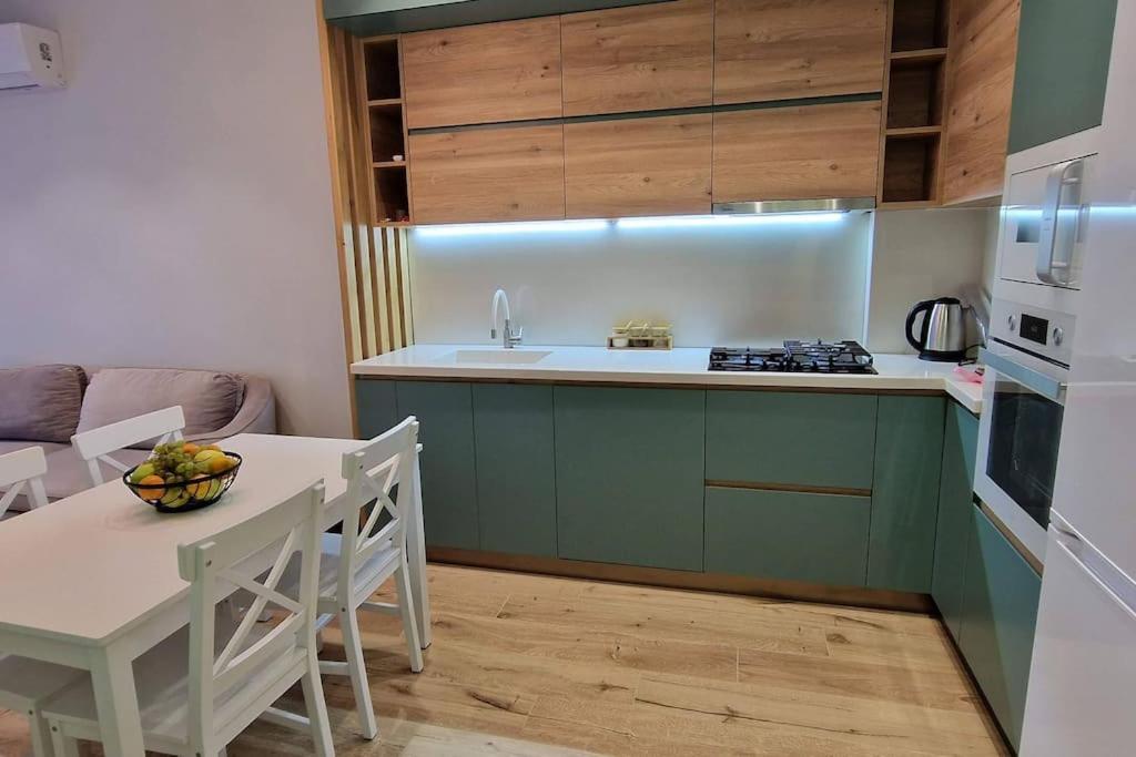 Flat in Batumi city centre Bagian luar foto