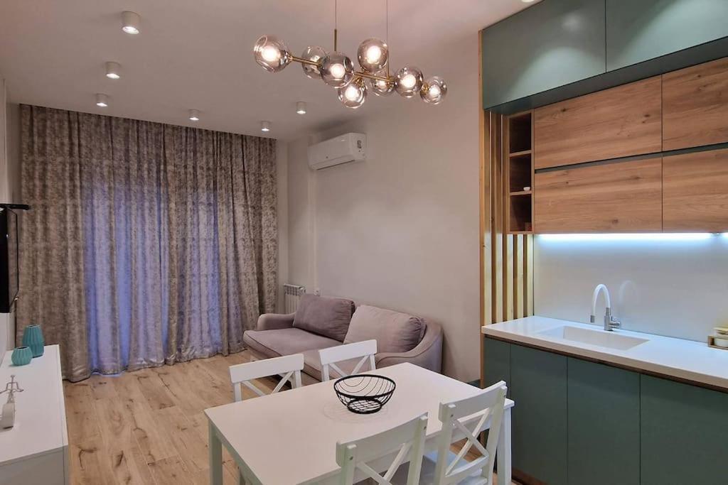 Flat in Batumi city centre Bagian luar foto